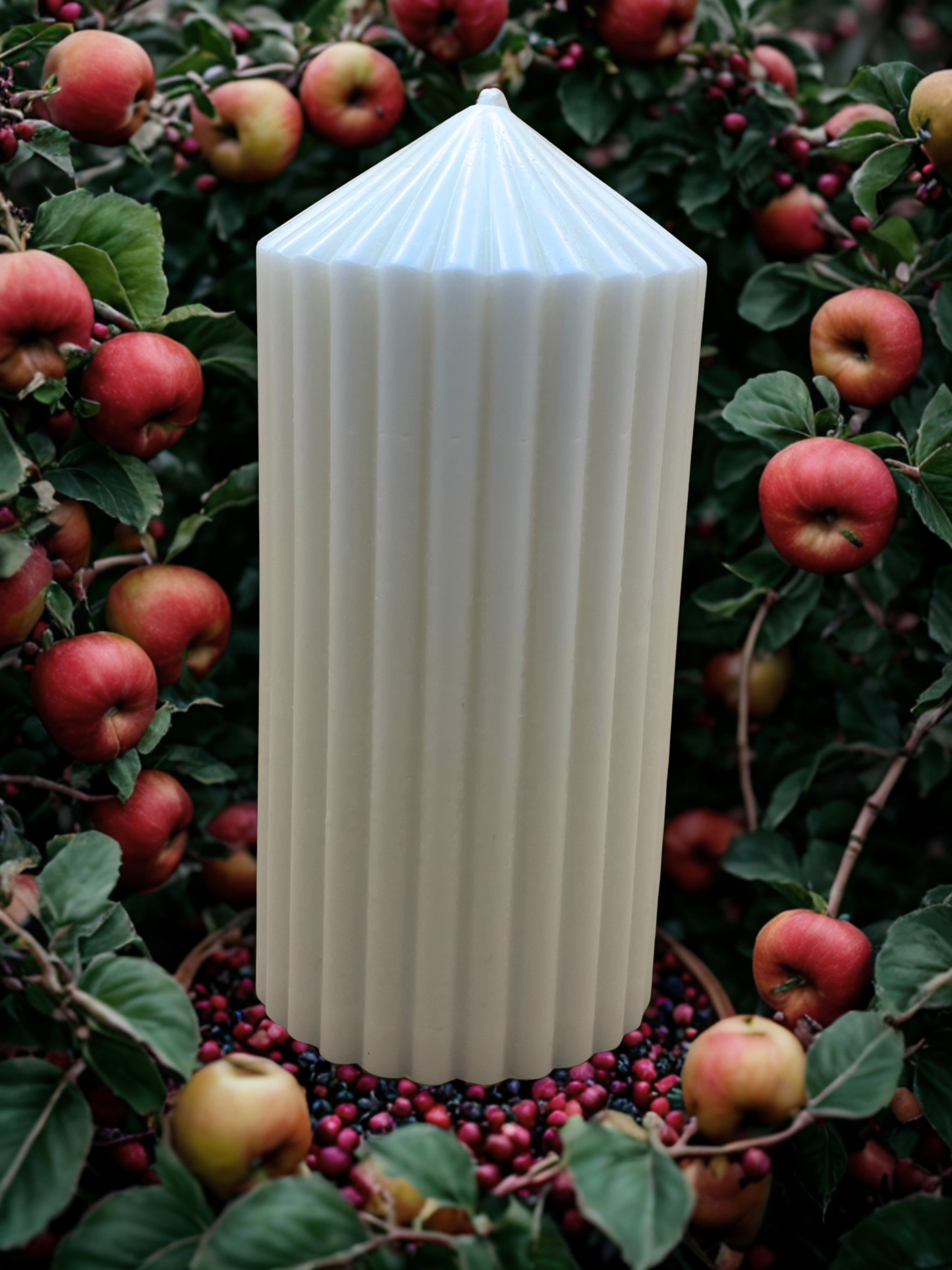 Large Ribbed Candle